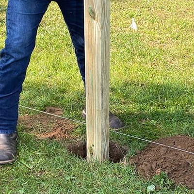 Fence Post Setting Methods That Actually Stand the Test of Time